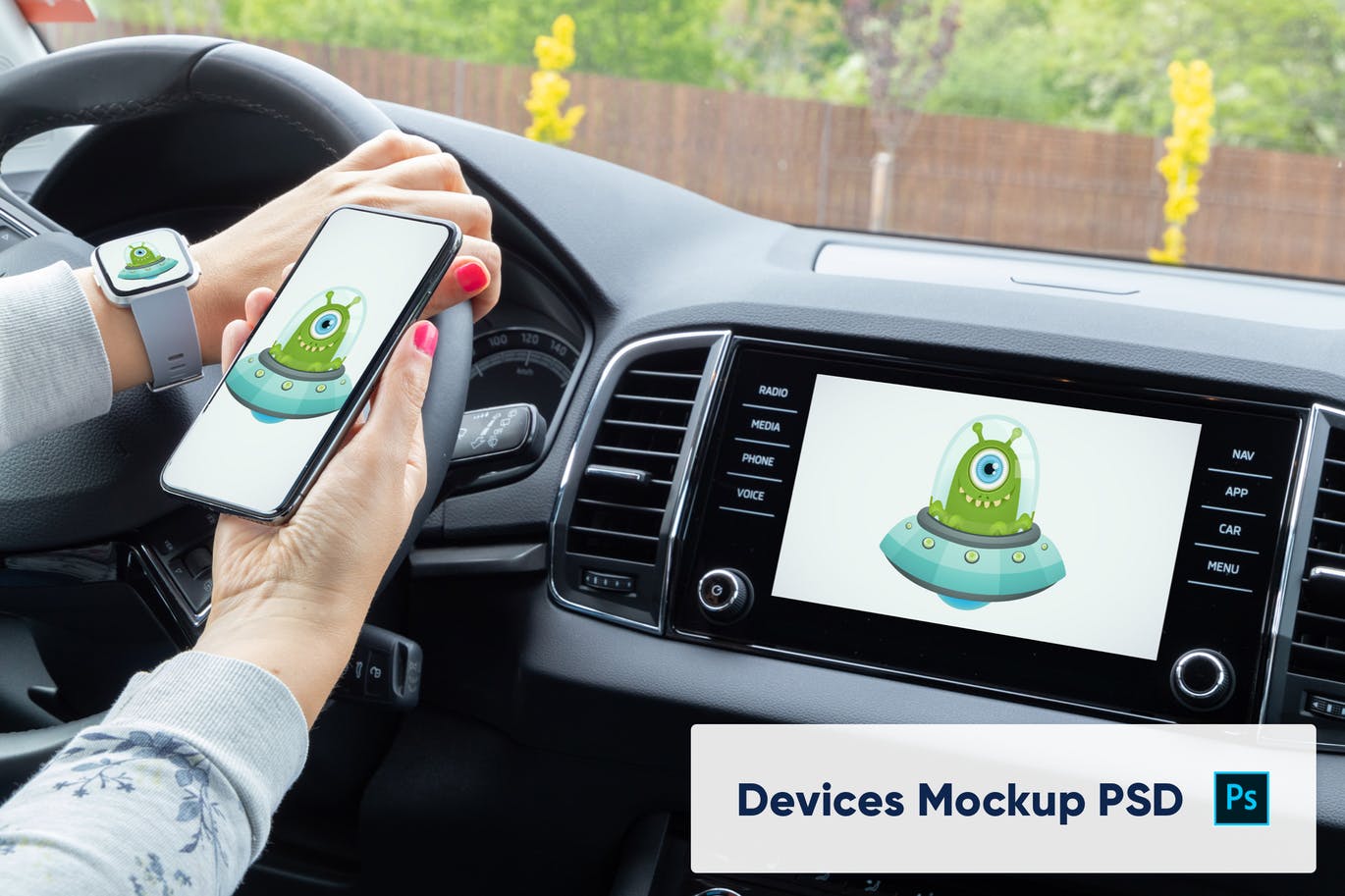 车内场景多设备屏幕预览样机PSD模板 Phone, Smart Watch and Car Display Mockup – PSD设计素材模板
