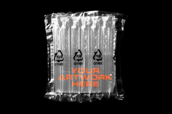  潮流高级快递产品气泡袋塑料保护袋设计贴图样机 Small Air Column Bag Mockup 