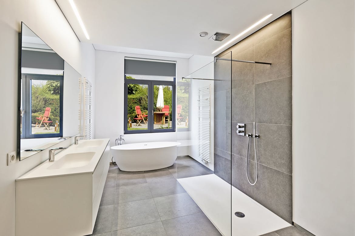 窗户展示现代浴室场景样机模板 Modern_Bathroom-HORZ_Mockup设计素材模板