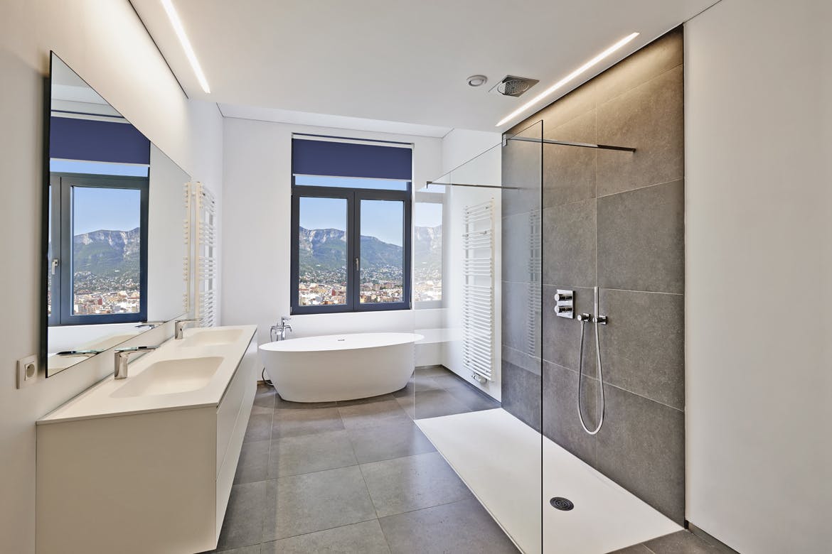 窗户展示现代浴室场景样机模板 Modern_Bathroom-HORZ_Mockup设计素材模板
